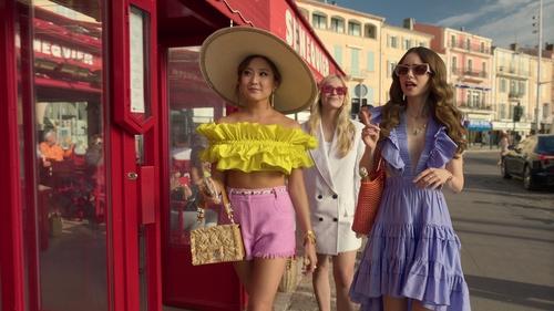 St. Tropez'de Tek Başına