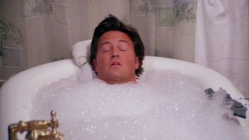 Chandler Banyo Yapıyor