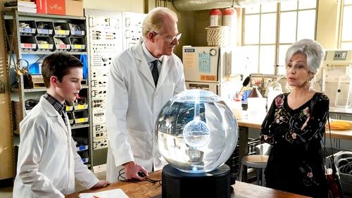 Bir Hazine Kutusu ve Bilimin Büyükannesi