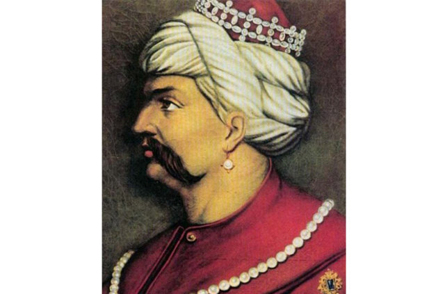Memlükleri tarih sayfasından silip halifeliği Osmanlı'ya getiren padişah hangisidir?