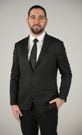 Melih Aydoğmuş 