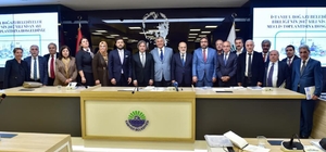 İstanbul Boğazı Belediyeler Birliği üyeleri Sarıyer'de toplandı