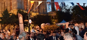 Ortaköy Meydanı'nda ilk iftarlar açıldı