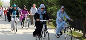 Başakşehir Spor Parkı'na vatandaşlar için 50 bisiklet yerleştirildi