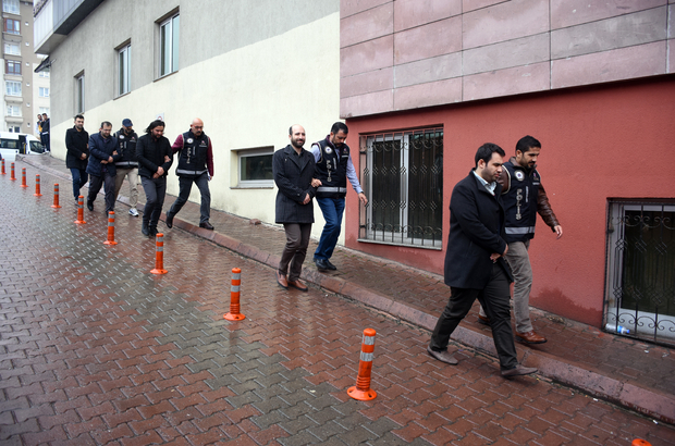 Avukatlara FETÖ soruşturması: 38 gözaltı Avukatlara FETÖ soruşturması: 38 gözaltı