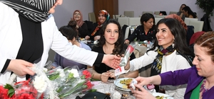 Ankara Büyükşehir'den sığınma evlerinde kalan kadınlara moral