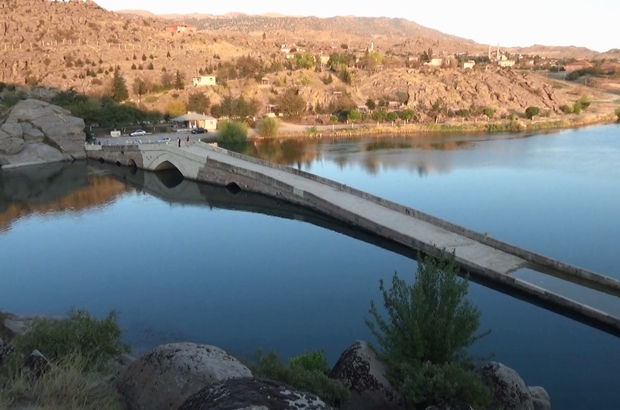 Selcuklu Donemine Ait Cesnigir Koprusu Asirlardir Ayakta Duruyor Kirikkale Haberleri