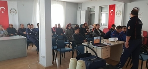 AFAD ilçelerde afetler konusunda eğitim verdi