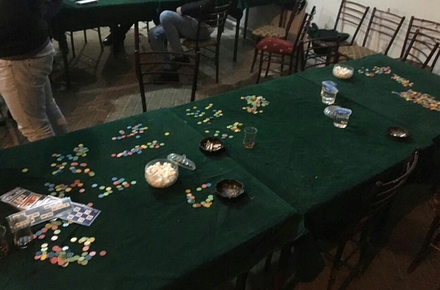 Vanda operasyon: 17 kişi tombala oynarken suçüstü yakalandı 14