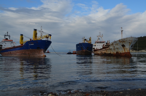 İzmir’in 'hayalet gemileri' ekonomiye katkı sağlıyor