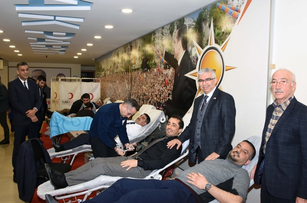 Adana Haberleri: AK Parti teşkilatından kan bağışı kampanyası 65