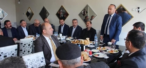 AK Parti İl Teşkilatı Bahşılı'da muhtarla bir araya geldi