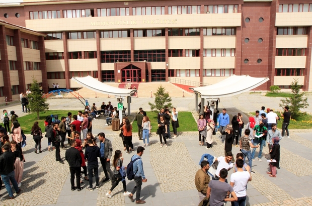 bayburt universitesi dijital donusum de ilk donemini final sinaviyla tamamladi bayburt haberleri