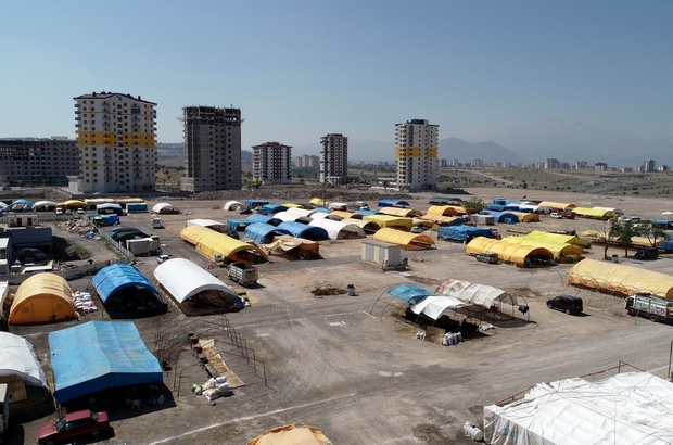 kayseri de kurban pazari musterilerini bekliyor 1 tonluk fatma pazarin ilgi odagi oldu kayseri haberleri