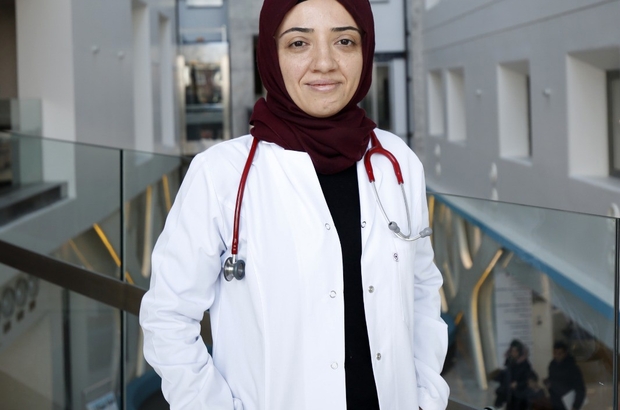 Bebekli Aileler Tatilden Korkmamali Cocuk Sagligi Ve Hastaliklari Uz Dr Hulya Seckin Gerekli Onlemlerin Alinmasindan Sonra Bebeklerle Tatile Cikmanin Bebeklerin Gelisimi Acisindan Faydali Oldugunu Soyledi Sivas Haberleri