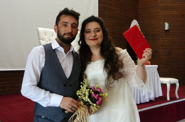 Nikah Salonlarinda 09 09 19 Yogunlugu Elazig Da Dugun Hazirligi