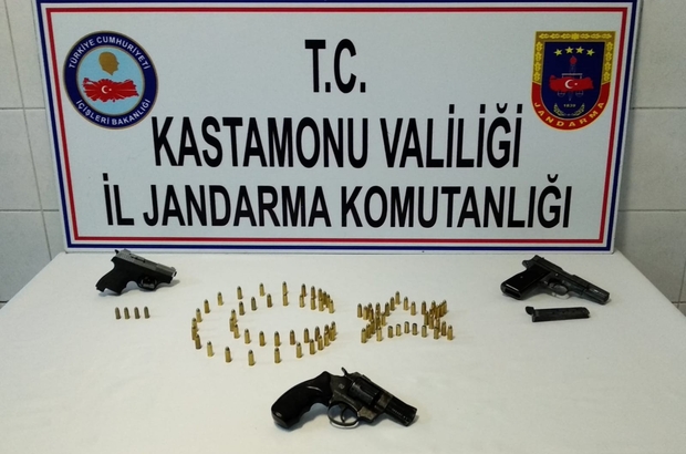 Kastamonu'da uyuşturucu ve silah kaçakçılığı operasyonu