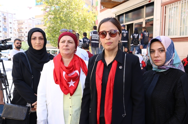 bbp heyetinden oturma eylemi yapan ailelere destek ziyareti diyarbakir haberleri bbp heyetinden oturma eylemi yapan ailelere destek ziyareti diyarbakir haberleri