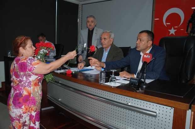 Sendikadan Meclise Borclanma Tesekkuru Adana Haberleri