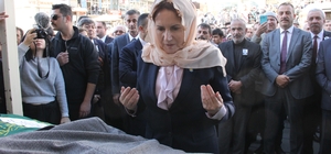 Akşener kazada ölen il başkanının cenaze törenine katıldı