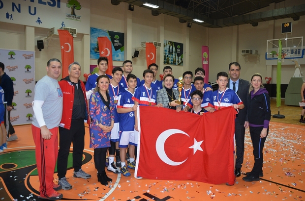 Turkiye Nin Efsane Okulu Gkv Kurtulus Kupasini Kazandi Basketbol Kurtulus Kupasi Sampiyonu Gkv Ozel Liseleri Efsane Okulun Efsane Takimi Baskette Degismez Sampiyon Gaziantep Haberleri