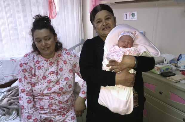 Ordu Da Yeni Bir Ceren Ozdemir Dogdu Ordu Da Yeni Yilin Ilk Bebegi Ceren Bebegin Annesi Emine Ozdemir Ceren Ozdemir I 3 Gun Ust Uste Ruyamda Gorunce Kizima Onun Ismini Verdim Ordu Haberleri