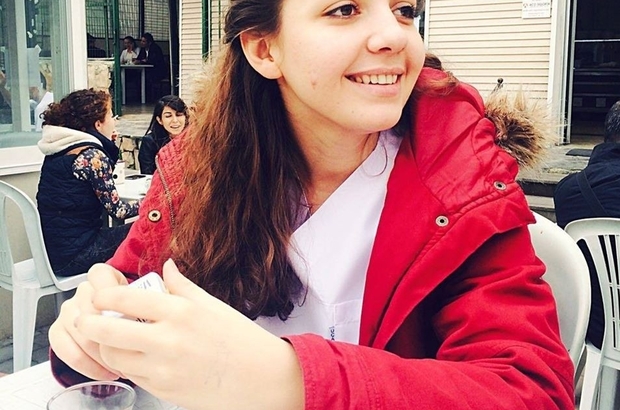 Doktorlarin Yilbasi Eglencesi Faciayla Bitti 1 Olu Baygin Halde Bulunan Iki Doktor Hastaneye Kaldirildi Dedektor Kopekler Evde Arama Yapti Denizli Haberleri
