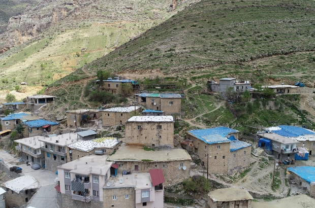 Basamakları andıran taş evler zamana meydan okuyor Şırnak Haberleri