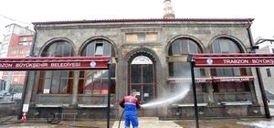 Trabzon'da Cuma namazı kılınacak yerler belli oldu
Trabzon’da 18 ilçede bin 264 noktada yaklaşık 2,5 ay sonra Cuma namazı kılınacak