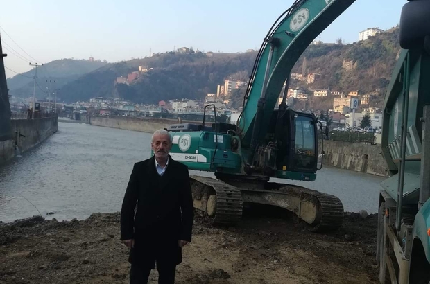 Dere Yatagina Kacak Dokulen Moloz Yiginlari Temizlendi Degirmendere Den Yaklasik 200 Kamyon Toprak Ve Moloz Yigini Cikti Trabzon Haberleri