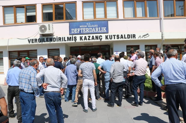 Nigde De Ciftcilerden Ihale Tepkisi Ciftciler Hazine Arazilerinin Kira Ihalesine Buyuk Sirketlerin Girmesini Istemiyor Nigde Haberleri