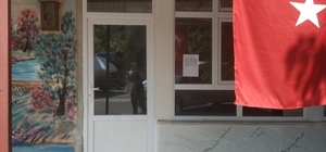 Virüs yayılmasın diye kahvehanelerini gönüllü olarak kapattılar
Bu ilçede k...