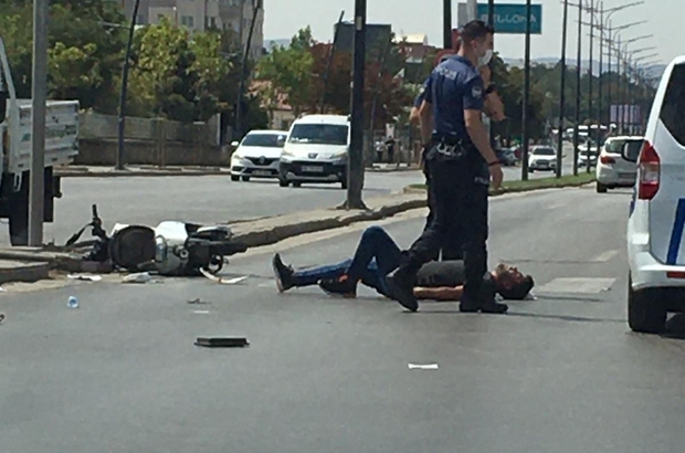 Polis otosu motosiklet sürücüsüne çarptı - Sivas Haberleri