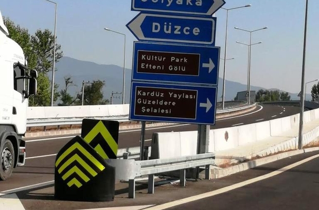 Butun Yollar Duzce Ye Cikiyor Tescilli Bolgeler D 100 Karayolu Ve Otoban Tabelalarinda Duzce Haberleri