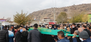 Havuzda boğulan genç toprağa verildi