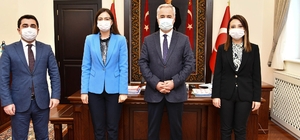 Isparta’da görev süreleri dolan kaymakam vekilleri kente veda etti