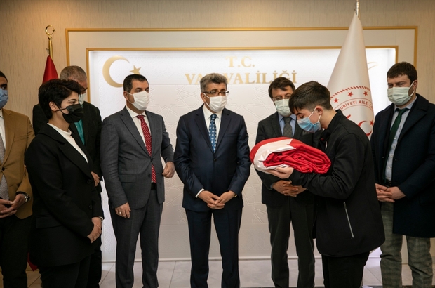 anadolu gonul yolu 81 genc 81 bayrak