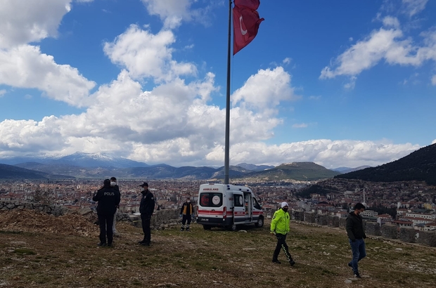 Burdur Da 17 Yasindaki Genc Kiz Bicaklanarak Olduruldu Burdur Haberleri