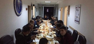 Emniyet Amirliğinde toplu iftar programında pandemi hiçe sayıldı