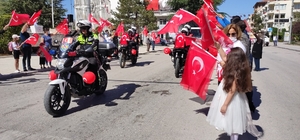 Burdur'da 19 Mayıs kutlamaları
Araç konvoyuna vatandaş büyük ilgi gösterdi