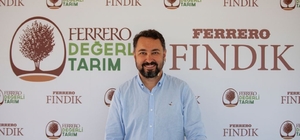 Ferrero Fındık Bildirgesi Trabzon’da tanıtıldı
Ferrero Fındık Genel Müdürü Bamsi Akın:
“Kendimizi Türk fındık sektörünün uzun dönemli, stratejik bir ortağı olarak görüyor ve önemli bir işveren olarak sektörde değer sağlamaktan gurur duyuyoruz”