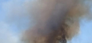 Çanakkale'de orman yangınına havadan müdahale ediliyor