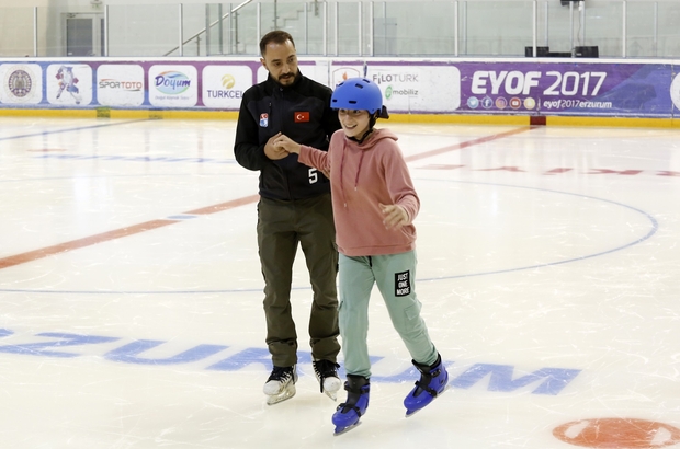 Büyükşehir engelli çocuklar için buz pateni kursu açtı - Erzurum Haberleri