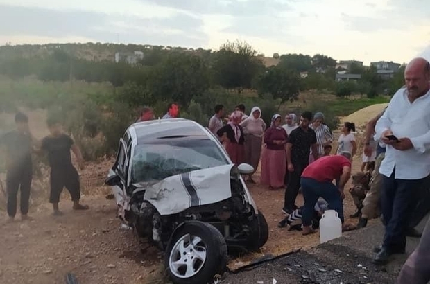 Şanlıurfa'da otomobil ile kamyonet çarpıştı: 1 ölü, 2 yaralı