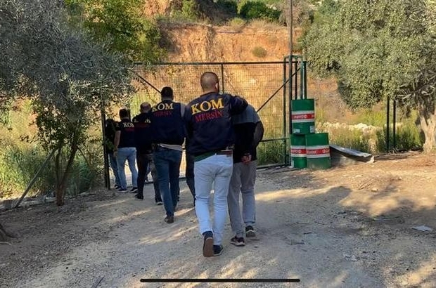 fidye icin adam kaciran supheliler polisin operasyonuyla yakalandi mersin haberleri fidye icin adam kaciran supheliler polisin operasyonuyla yakalandi mersin haberleri