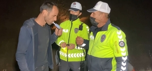 Kendi alkol testini kendi yaptı, "Alkollüyüm o zaman" dedi
Kaza yapan alkol...