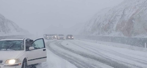 Niğde'de kar yağışı etkili oldu