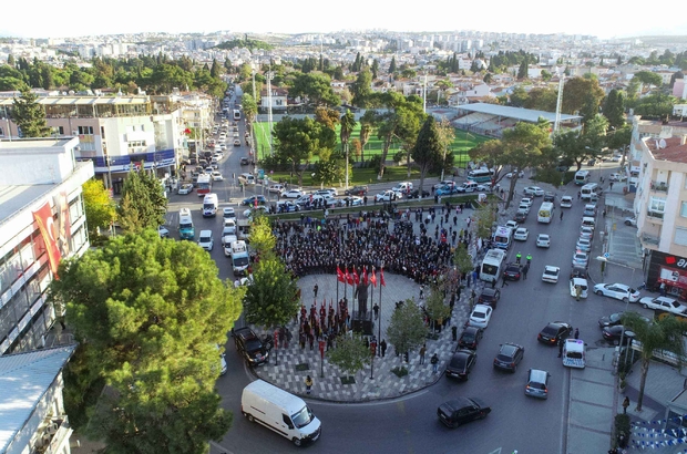 izmir ata sini andi i zmir in ilcelerinde saat 09 05 te hayat durdu izmir haberleri