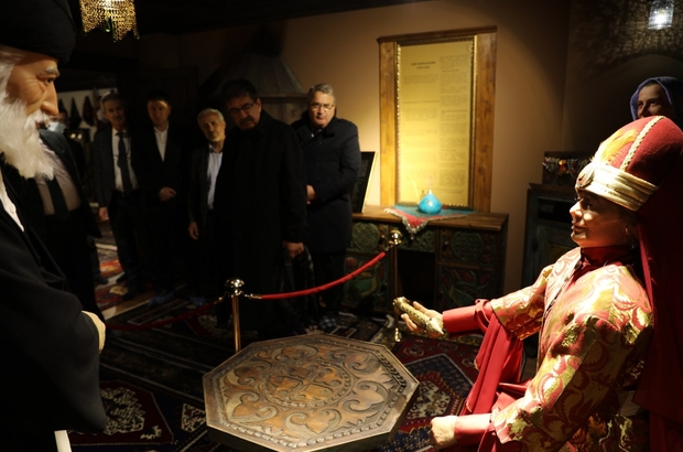 Hayati İnanç, 'Osmanlı Müzesi'ne hayran kaldı
