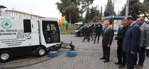 Gaziantep'te ilçelere vakumlu süpürge aracı